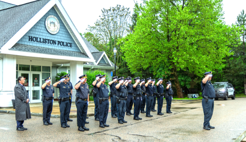 hpd officer saluting
